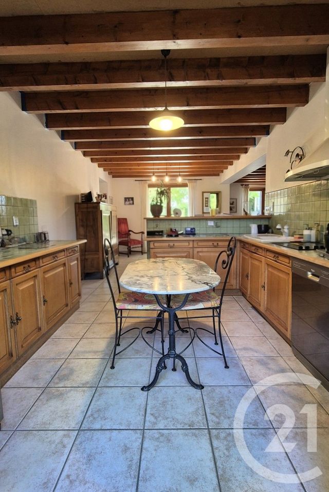 maison à vendre - 5 pièces - 155.0 m2 - ST MARTIN LE CHATEL - 01 - RHONE-ALPES - Century 21 Camaz Immobilier