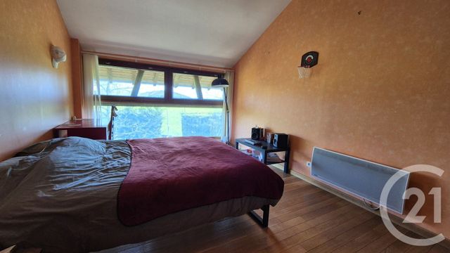 maison à vendre - 5 pièces - 155.0 m2 - ST MARTIN LE CHATEL - 01 - RHONE-ALPES - Century 21 Camaz Immobilier