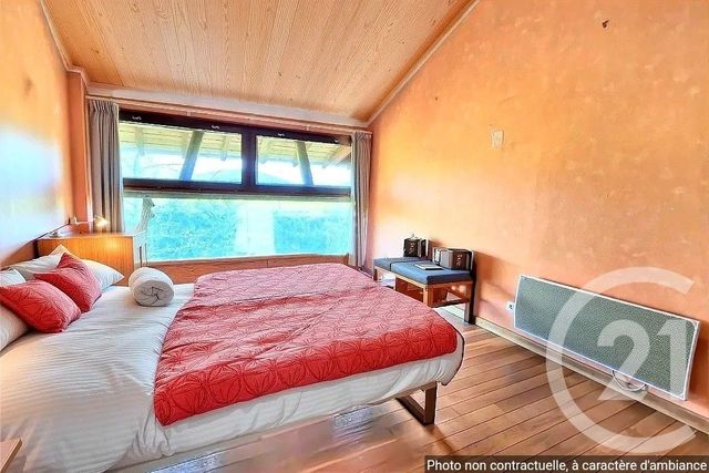 maison à vendre - 5 pièces - 155.0 m2 - ST MARTIN LE CHATEL - 01 - RHONE-ALPES - Century 21 Camaz Immobilier