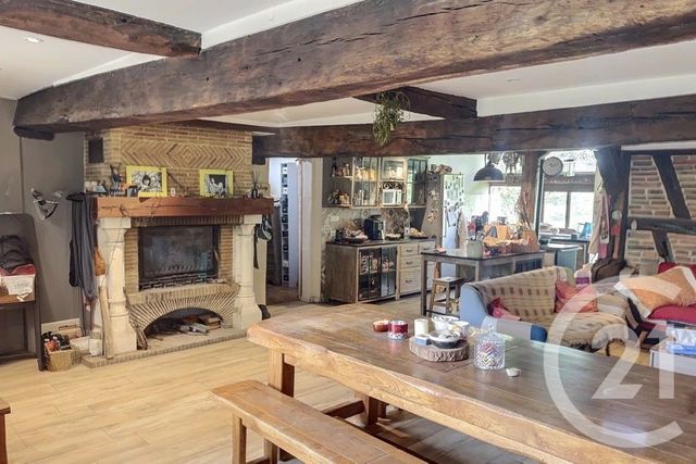 maison à vendre - 8 pièces - 168.0 m2 - FOISSIAT - 01 - RHONE-ALPES - Century 21 Camaz Immobilier