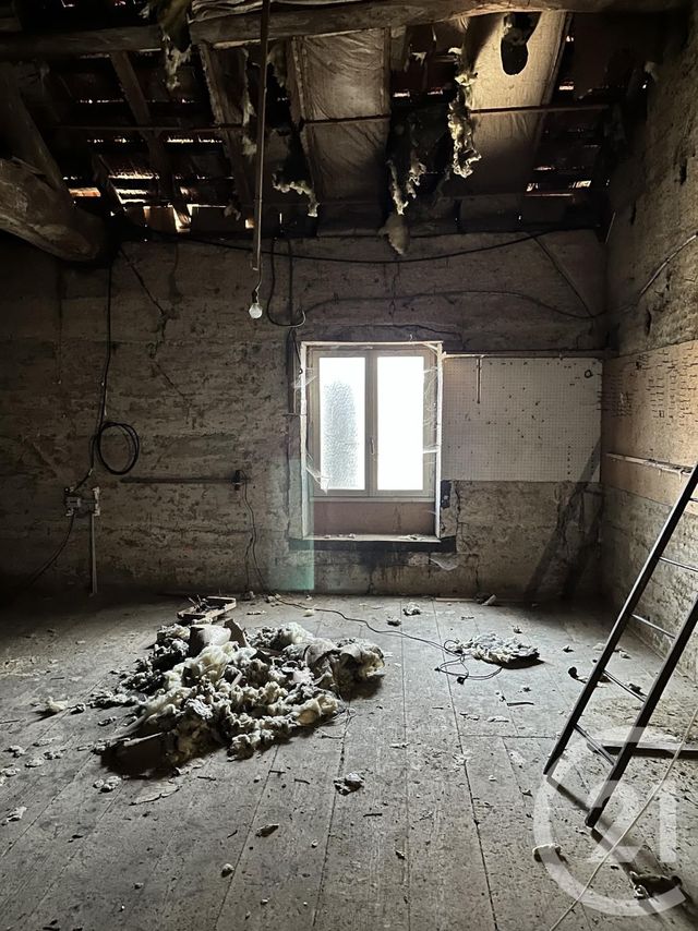 maison à vendre - 4 pièces - 92.74 m2 - ST CYR SUR MENTHON - 01 - RHONE-ALPES - Century 21 Camaz Immobilier