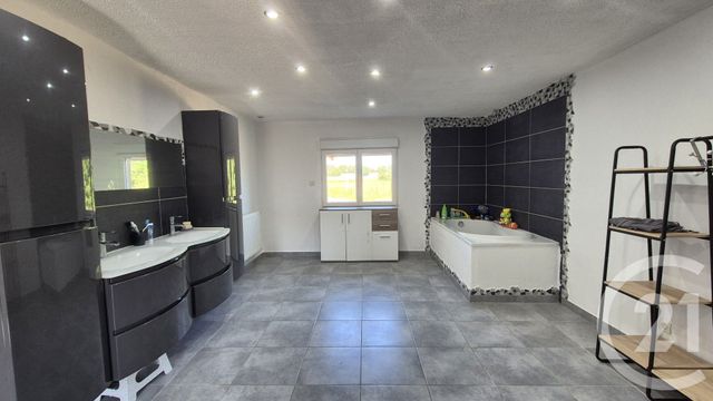 maison à vendre - 6 pièces - 211.0 m2 - VERNOUX - 01 - RHONE-ALPES - Century 21 Camaz Immobilier