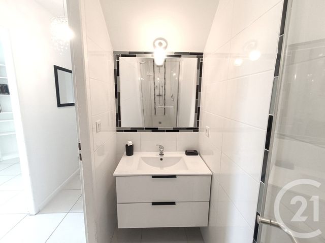 maison à vendre - 6 pièces - 139.68 m2 - ST JULIEN SUR REYSSOUZE - 01 - RHONE-ALPES - Century 21 Camaz Immobilier