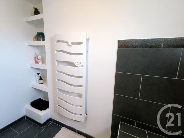 maison à vendre - 6 pièces - 139.68 m2 - ST JULIEN SUR REYSSOUZE - 01 - RHONE-ALPES - Century 21 Camaz Immobilier