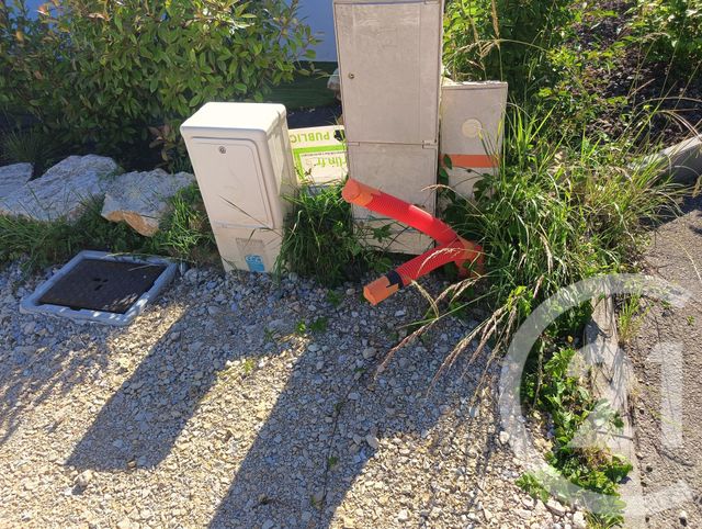 Afficher la photo en grand terrain à vendre - 1695.0 m2 - POLLIAT - 01 - RHONE-ALPES - Century 21 Camaz Immobilier