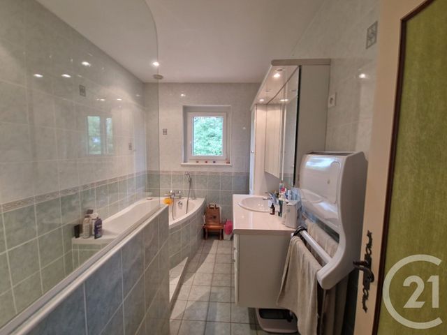 Afficher la photo en grand maison à vendre - 5 pièces - 130.0 m2 - MALAFRETAZ - 01 - RHONE-ALPES - Century 21 Camaz Immobilier