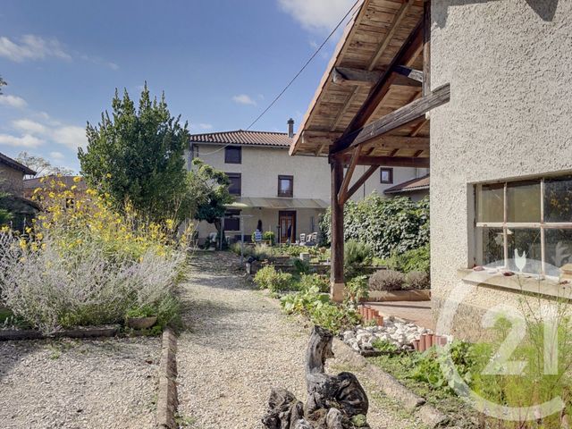 Afficher la photo en grand maison à vendre - 8 pièces - 242.0 m2 - CRAS SUR REYSSOUZE - 01 - RHONE-ALPES - Century 21 Camaz Immobilier