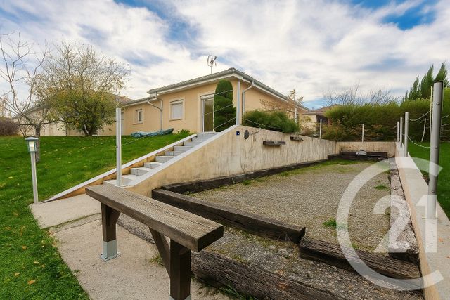 maison à vendre - 8 pièces - 179.41 m2 - MONTREVEL EN BRESSE - 01 - RHONE-ALPES - Century 21 Camaz Immobilier