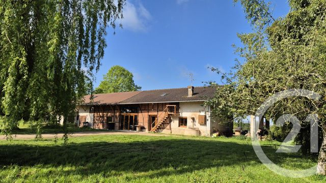 maison à vendre - 5 pièces - 217.0 m2 - ST JEAN SUR REYSSOUZE - 01 - RHONE-ALPES - Century 21 Camaz Immobilier