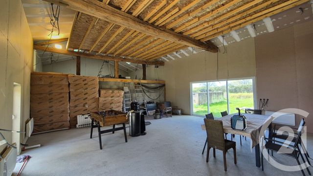 maison à vendre - 5 pièces - 217.0 m2 - ST JEAN SUR REYSSOUZE - 01 - RHONE-ALPES - Century 21 Camaz Immobilier