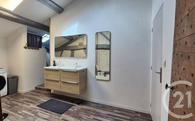 maison à vendre - 5 pièces - 217.0 m2 - ST JEAN SUR REYSSOUZE - 01 - RHONE-ALPES - Century 21 Camaz Immobilier