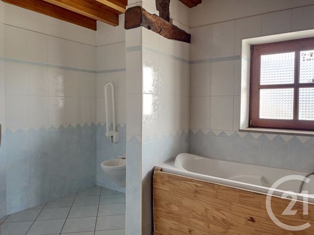 maison à vendre - 5 pièces - 145.09 m2 - CURCIAT DONGALON - 01 - RHONE-ALPES - Century 21 Camaz Immobilier