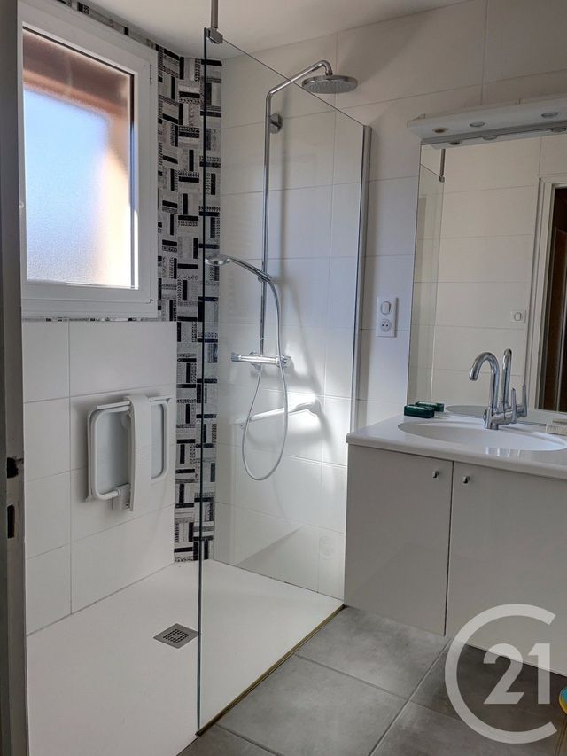 maison à vendre - 3 pièces - 79.9 m2 - ST JULIEN SUR REYSSOUZE - 01 - RHONE-ALPES - Century 21 Camaz Immobilier
