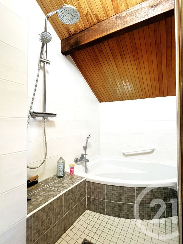 maison à vendre - 4 pièces - 134.0 m2 - MARSONNAS - 01 - RHONE-ALPES - Century 21 Camaz Immobilier