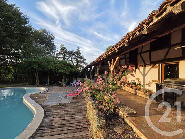 maison à vendre - 9 pièces - 218.72 m2 - JAYAT - 01 - RHONE-ALPES - Century 21 Camaz Immobilier