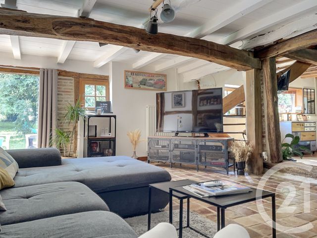 maison à vendre - 9 pièces - 218.72 m2 - ST JEAN SUR REYSSOUZE - 01 - RHONE-ALPES - Century 21 Camaz Immobilier