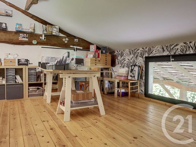 maison à vendre - 9 pièces - 218.72 m2 - ST JEAN SUR REYSSOUZE - 01 - RHONE-ALPES - Century 21 Camaz Immobilier