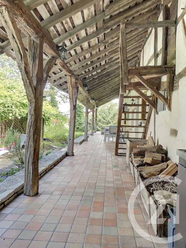 maison à vendre - 9 pièces - 218.72 m2 - ST JEAN SUR REYSSOUZE - 01 - RHONE-ALPES - Century 21 Camaz Immobilier