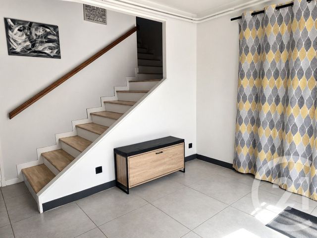 maison à vendre - 4 pièces - 130.0 m2 - ST JULIEN SUR REYSSOUZE - 01 - RHONE-ALPES - Century 21 Camaz Immobilier
