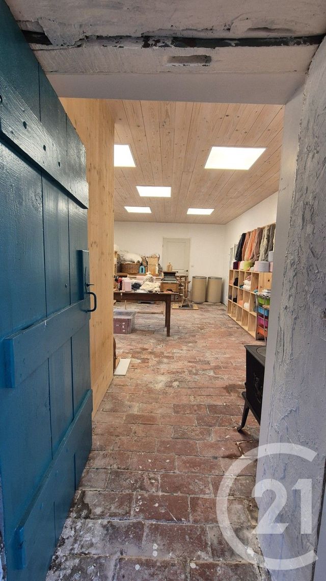 maison à vendre - 5 pièces - 191.5 m2 - CURCIAT DONGALON - 01 - RHONE-ALPES - Century 21 Camaz Immobilier